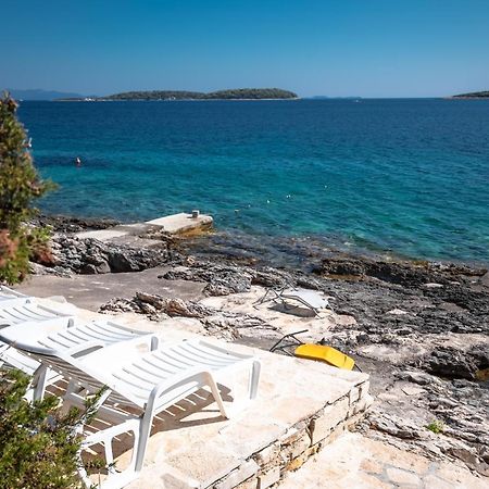 Apartments By The Sea Cove Nova, Korcula - 11353 Vela Luka Buitenkant foto