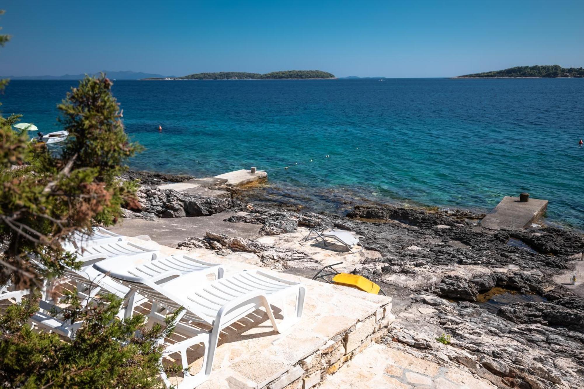 Apartments By The Sea Cove Nova, Korcula - 11353 Vela Luka Buitenkant foto